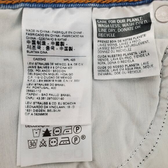 Levis Womens W32‎ High Rise Daisy Duke Cut Off Distressed Shorts Blue Pre-Owned - Picture 4 of 6